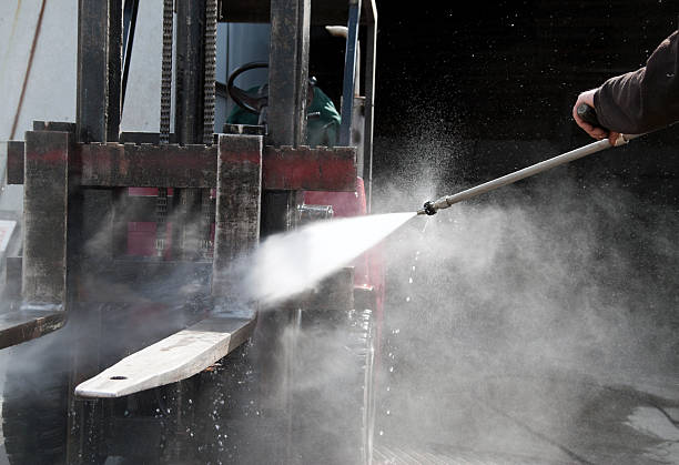 Why Choose Our Certified Pressure Washing Experts for Your Project Needs in Marion, IA?