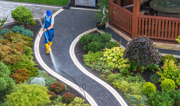 Best Concrete Pressure Washing  in Marion, IA